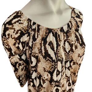 Notations  Pullover Top Stretchy Animal Print Off Shoulder